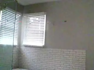 Lipsauce  live sex cam