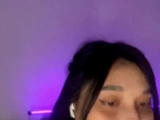 Maydacovil  live sex cam