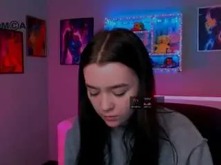 Monalovee  live sex cam