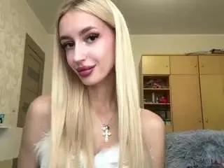 Nerissakapusniak  live sex cam
