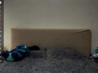 Nerissakapusniak  live sex cam