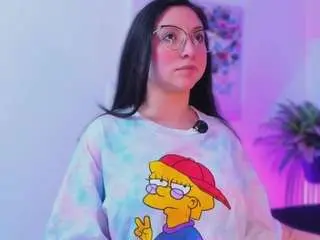 Luucyjoness  live sex cam