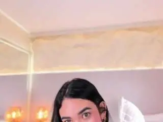 Sofiathonsonn  live sex cam