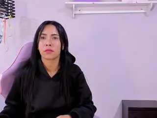 Velvetrosss  live sex cam