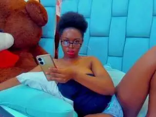 Yerarestrepo  live sex cam