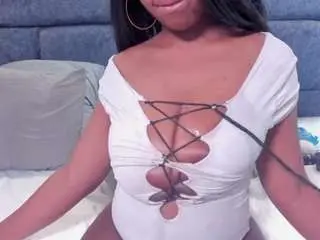 Yerarestrepo  live sex cam