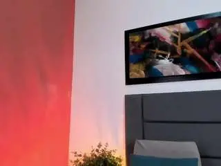 Emilywatsonn  live sex cam