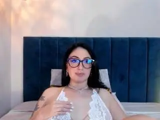 Emilywatsonn  live sex cam