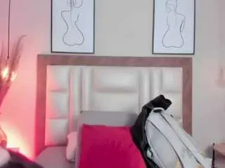 Emilywatsonn  live sex cam