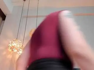 Emilywatsonn  live sex cam
