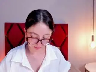 Emilywatsonn  live sex cam
