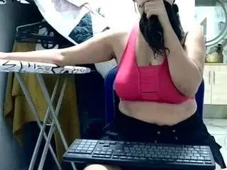 Gyselahotslut  live sex cam