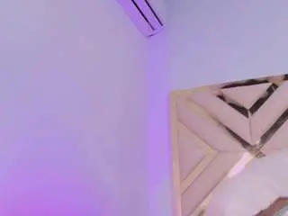 Sophia-velvett  live sex cam