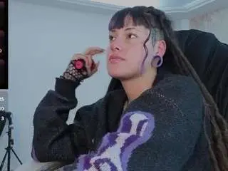 Charlottewhite-1  live sex cam