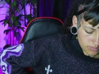 Charlottewhite-1  live sex cam