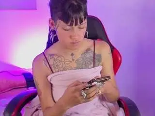 Charlottewhite-1  live sex cam