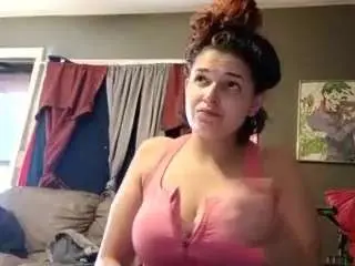 Cherryplaygirl  live sex cam