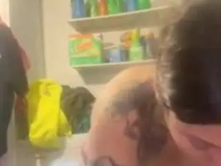 Honeyyellababy  live sex cam