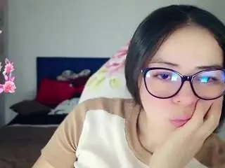Karlakee  live sex cam