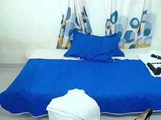 Lily-hotmature  live sex cam