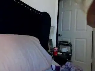 Malibumelons  live sex cam