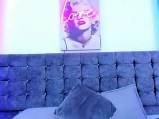 Miss-horney  live sex cam