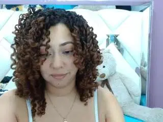 Rebeccamils  live sex cam