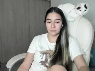 Alexyferrer  live sex cam