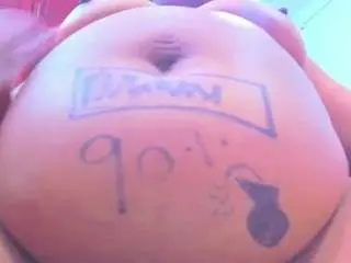 Emiilyknox  live sex cam