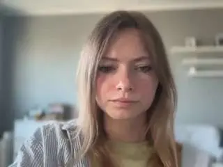 Milliedesire  live sex cam