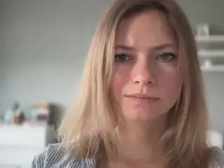 Milliedesire  live sex cam