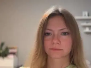Milliedesire  live sex cam