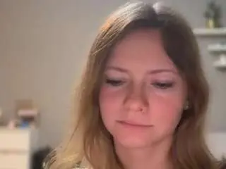 Milliedesire  live sex cam