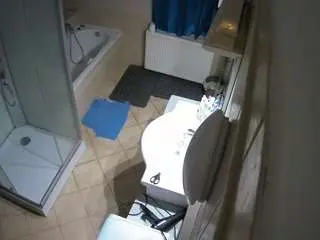 Voyeurcam-julmodels-bath-2nd-2  live sex cam