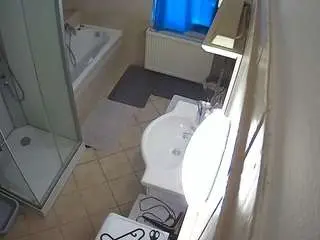 Voyeurcam-julmodels-bath-2nd-2  live sex cam