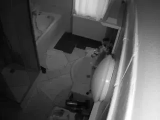 Voyeurcam-julmodels-bath-2nd-2  live sex cam