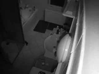 Voyeurcam-julmodels-bath-2nd-2  live sex cam