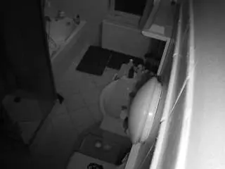 Voyeurcam-julmodels-bath-2nd-2  live sex cam