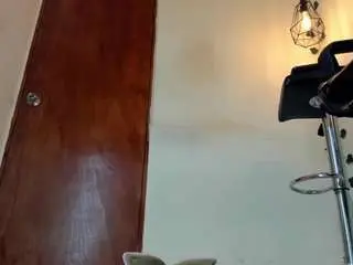 Aitana-purple  live sex cam