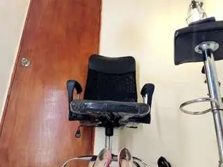 Aitana-purple  live sex cam