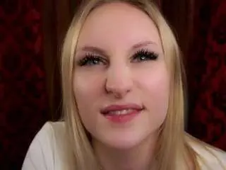 Ashlytokuoka  live sex cam