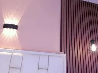 Avymilton  live sex cam