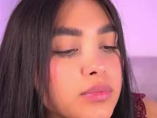 Kaillyn-r  live sex cam