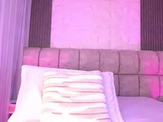 Kaillyn-r  live sex cam