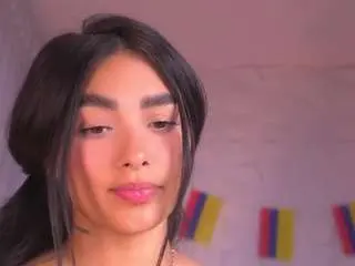 Kaillyn-r  live sex cam