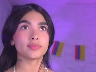 Kaillyn-r  live sex cam