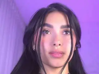 Kaillyn-r  live sex cam