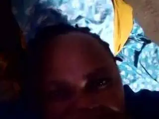 Katrinah1  live sex cam