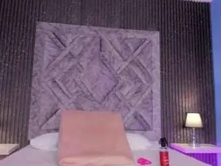 Oshwn  live sex cam