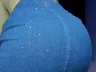 Oshwn  live sex cam
